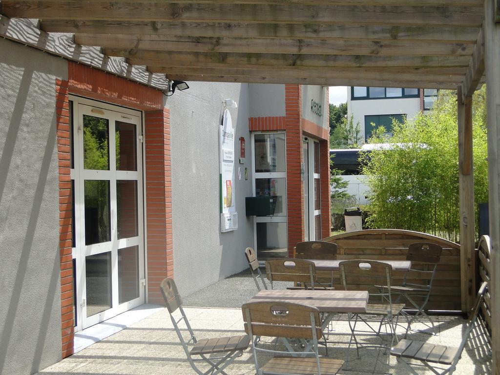 Campanile Nantes Saint-Sebastien-Sur-Loire Hotel Bagian luar foto